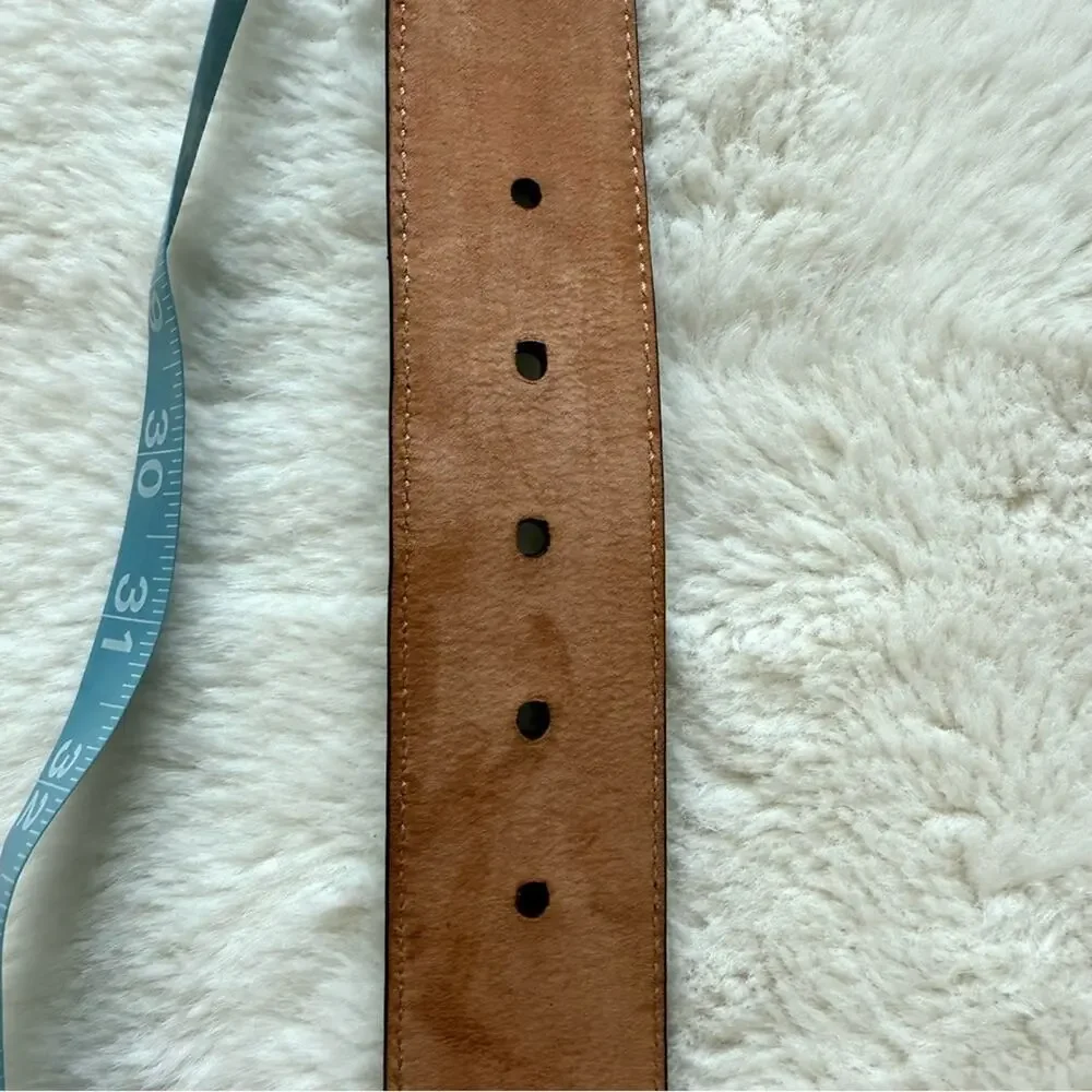 Salvatore Ferragamo  stingray genuine leather  belt size 67 Authentic Retail 950